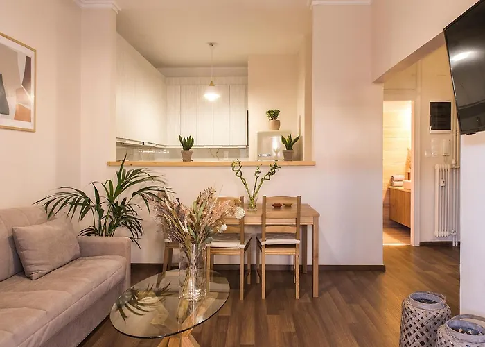 Luxury Apartment With Jacuzzi Close To Acropolis - Living Stone Zircon