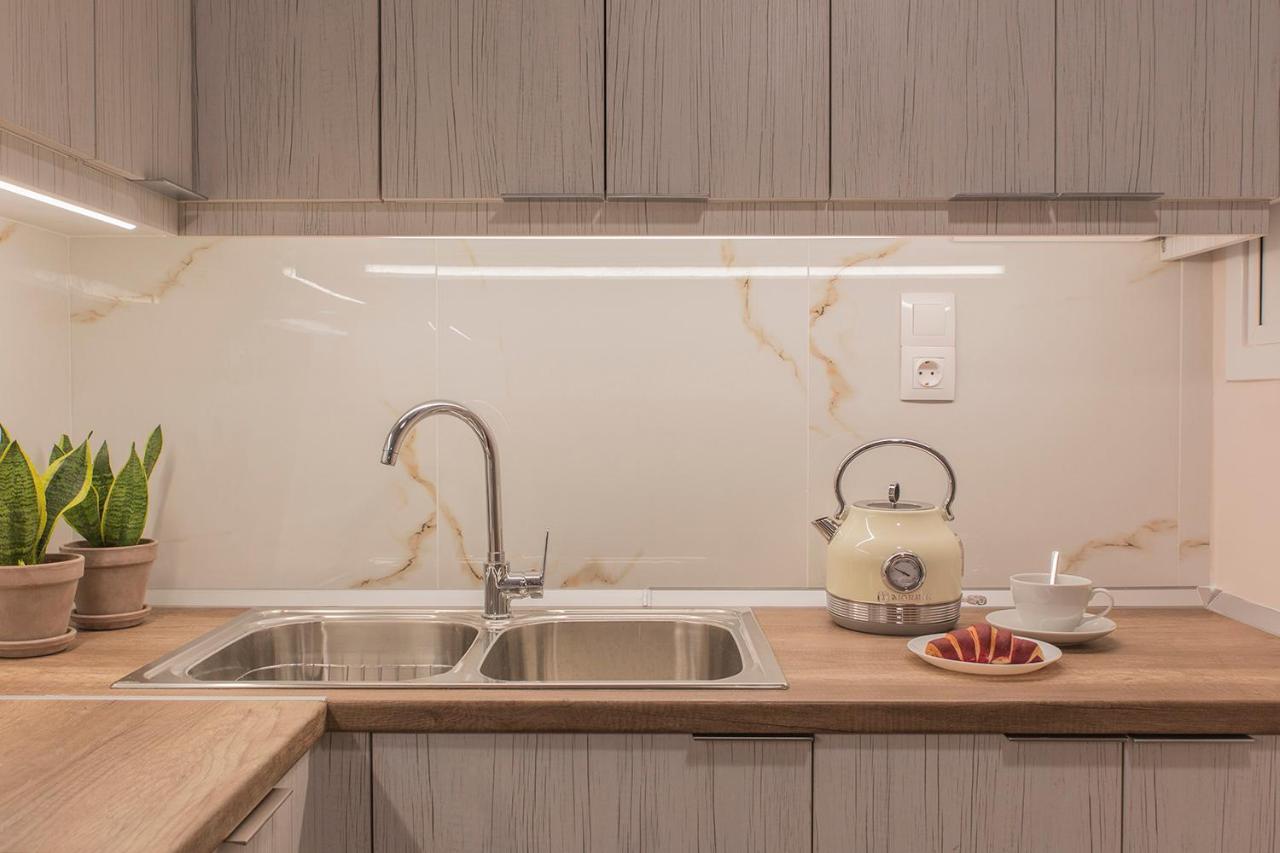 Luxury With Jacuzzi Close To Acropolis - Living Stone Zircon * Atenas