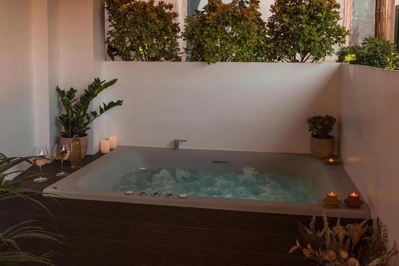 Apartment Luxury With Jacuzzi Close To Acropolis - Living Stone Zircon Athens